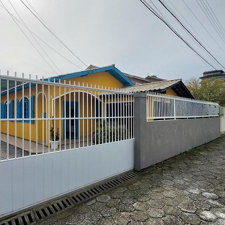 Casa 300M Da Praia Com Lindo Jardim! Florianopolis Luaran gambar